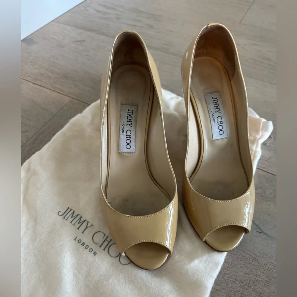 Jimmy Choo Baxen Patent Peep-Toe Wedge Pump size 37.5 Beige color